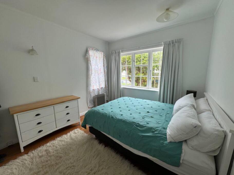 St James Lower Hutt Esterno foto